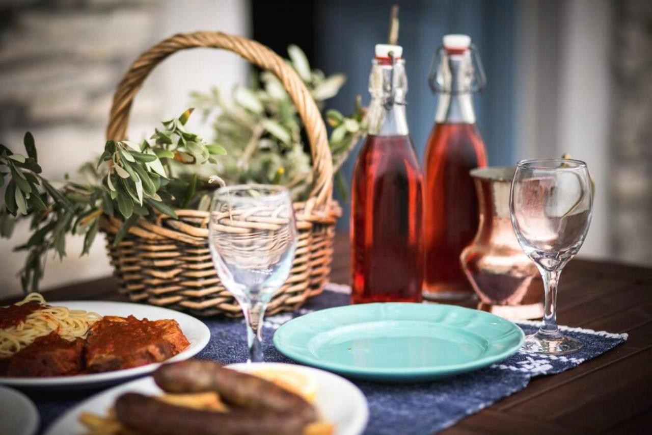 Traditional Inn Pirethron Apérathos Екстериор снимка