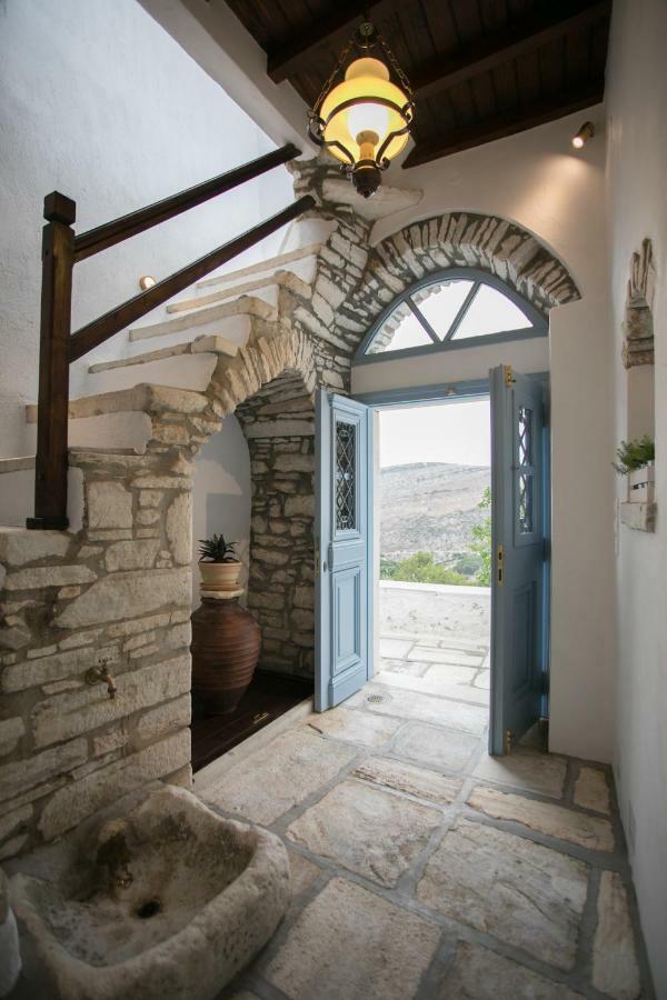 Traditional Inn Pirethron Apérathos Екстериор снимка